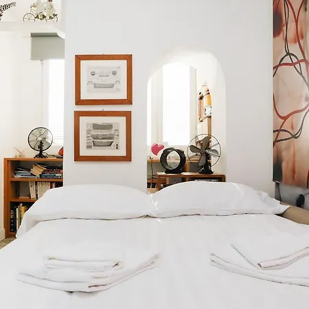 Trastevere Split Level Terrace - Collection